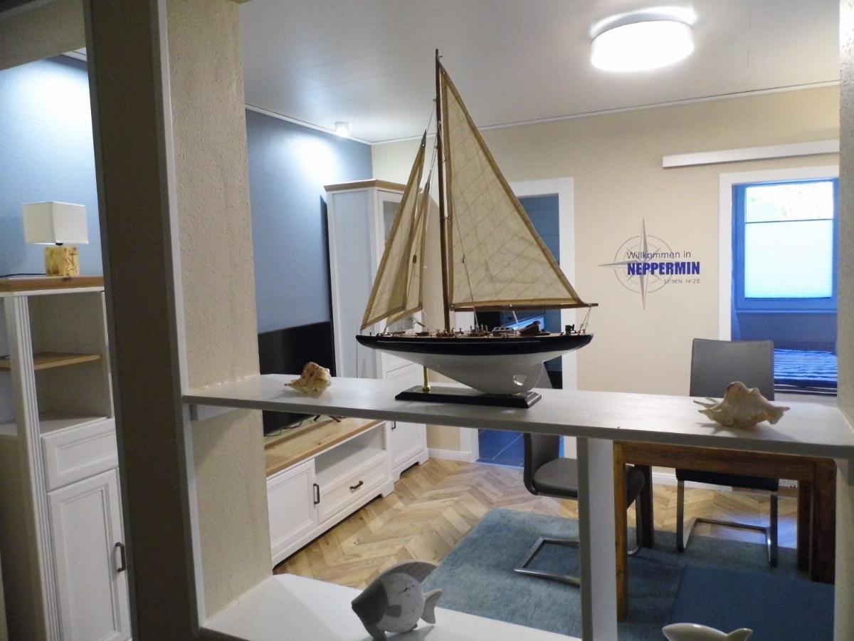 Ferienwohnung Seerose Neppermin Esterno foto